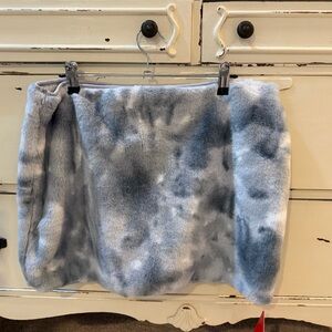 EGO Soft Gray Faux Fur Mini Skirt Size 14 NWT